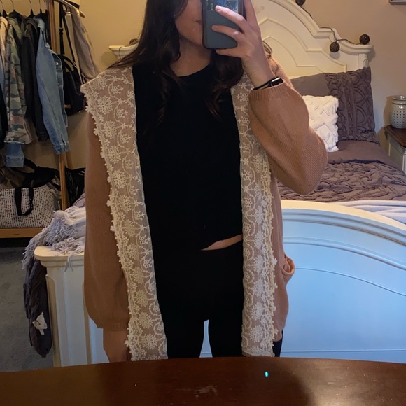 Cardigan - Picture 3 of 4